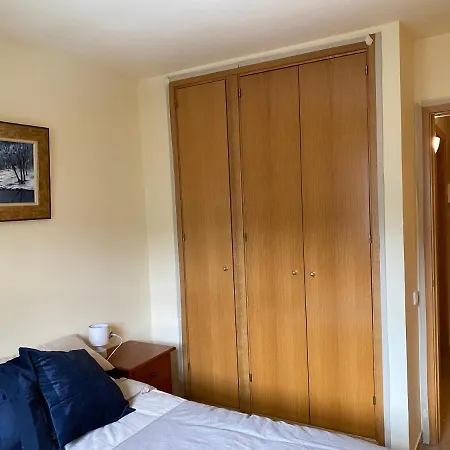 Roxy House - A Pie De Pistas De Apartment *