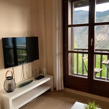 Roxy House - A Pie De Pistas De