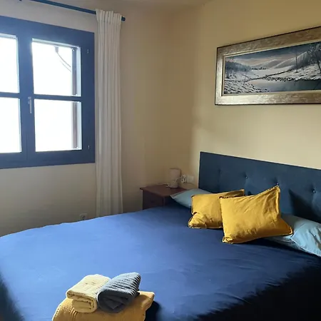 Roxy House - A Pie De Pistas De * Espot